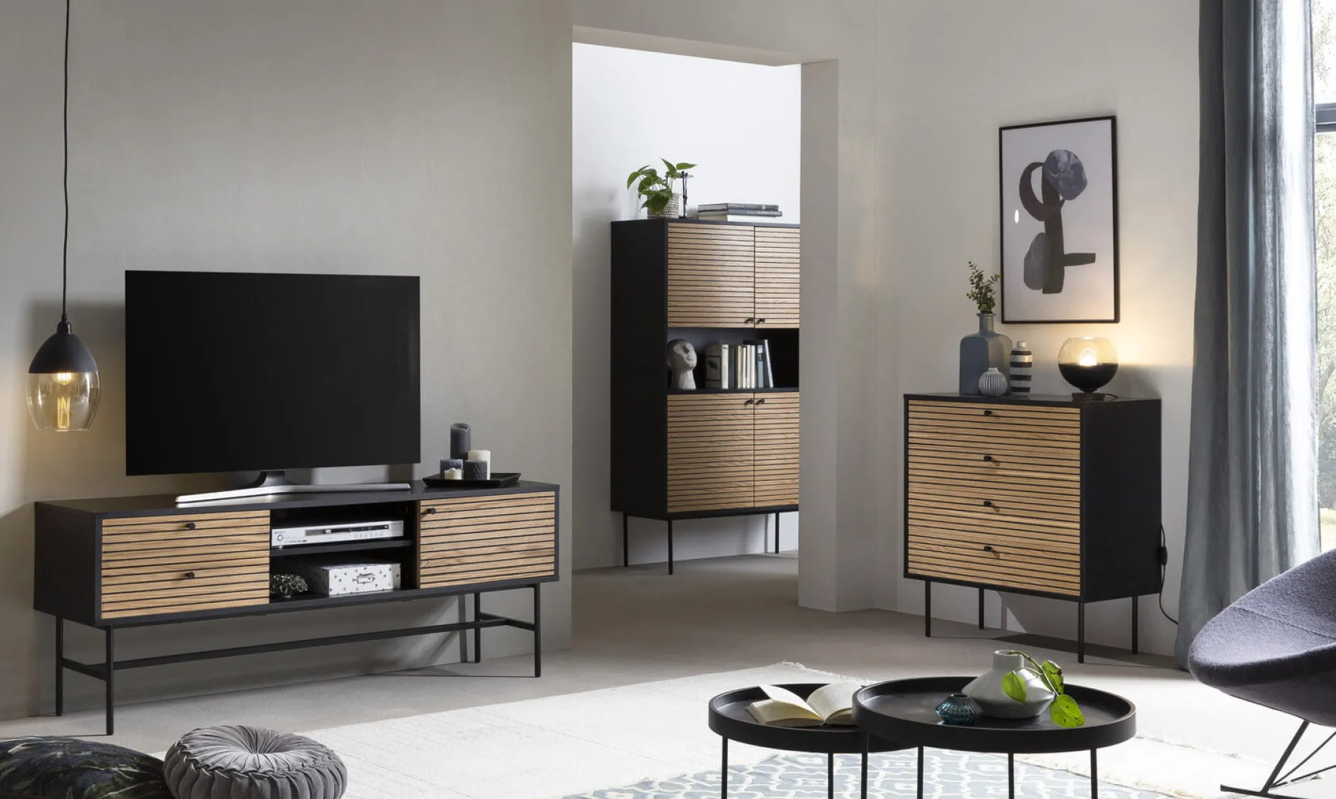 TV-meubel Eiken-Zwart^Huisenthuis